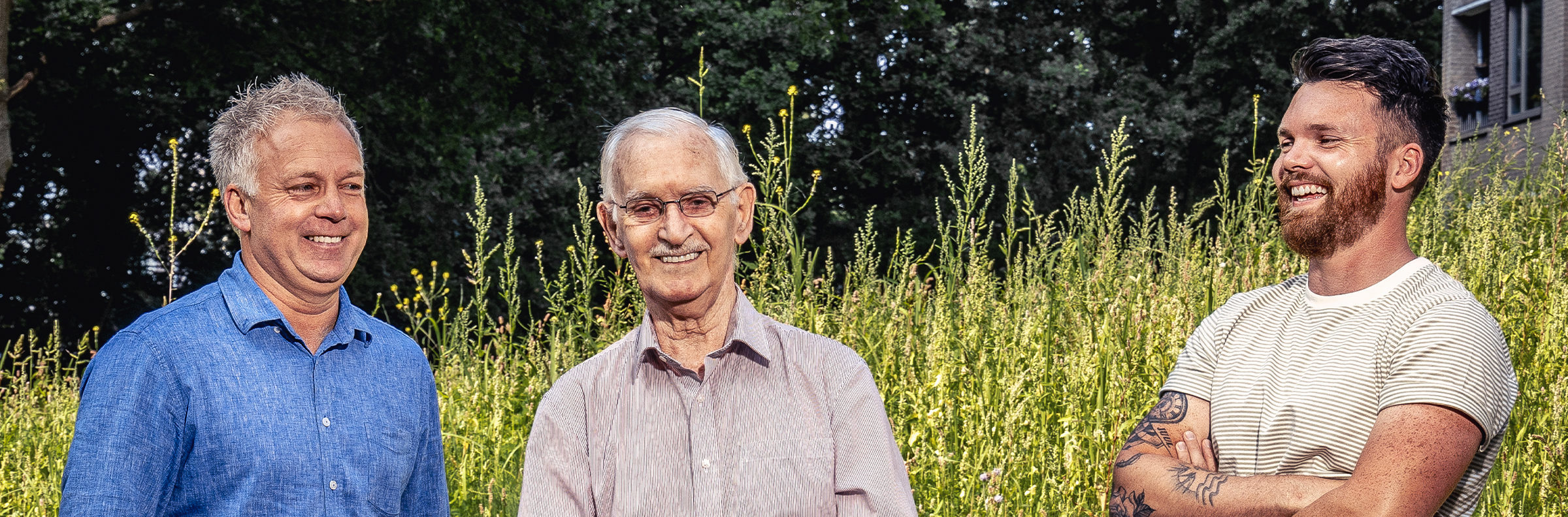 We zijn er trots op dat wij zestig jaar na oprichting nog steeds actief zijn in de dakenbranche en een grote naamsbekendheid en reputatie hebben opgebouwd als gerenommeerd dakrenovatie-specialist.